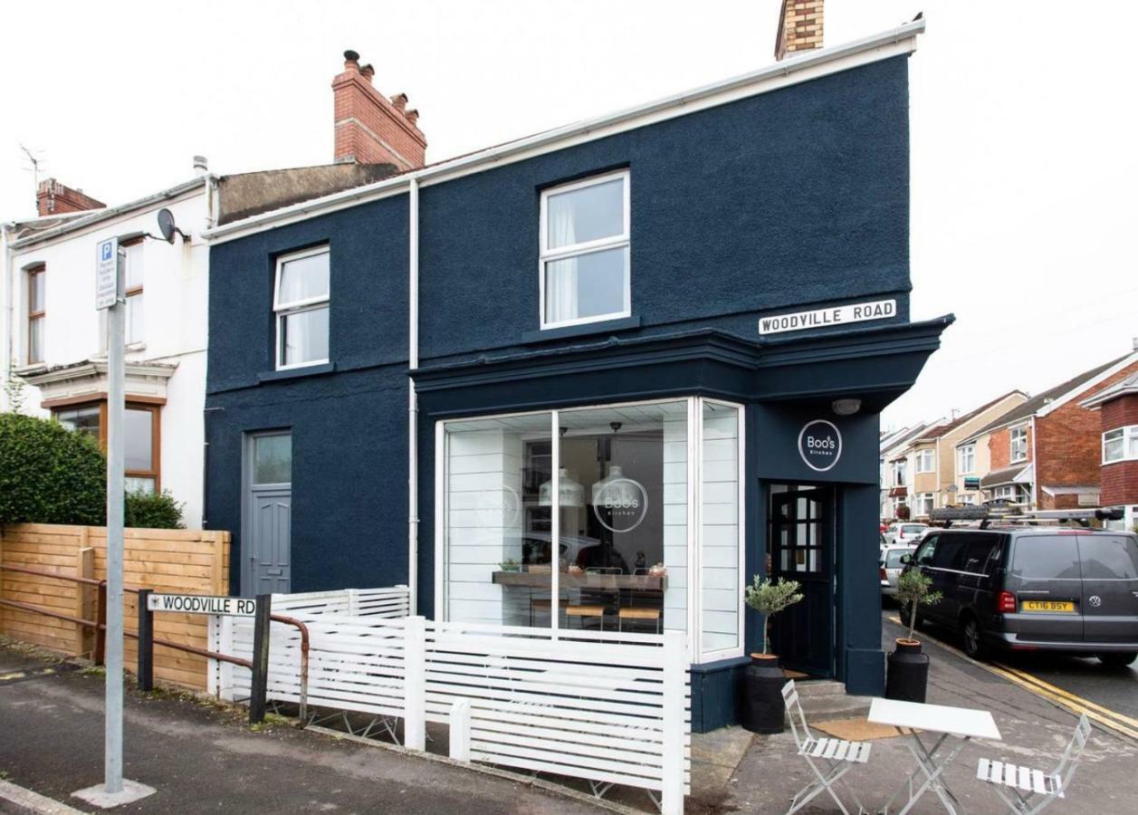 Beautiful Two Bed Mumbles Flat - With Parking Space Kültér fotó